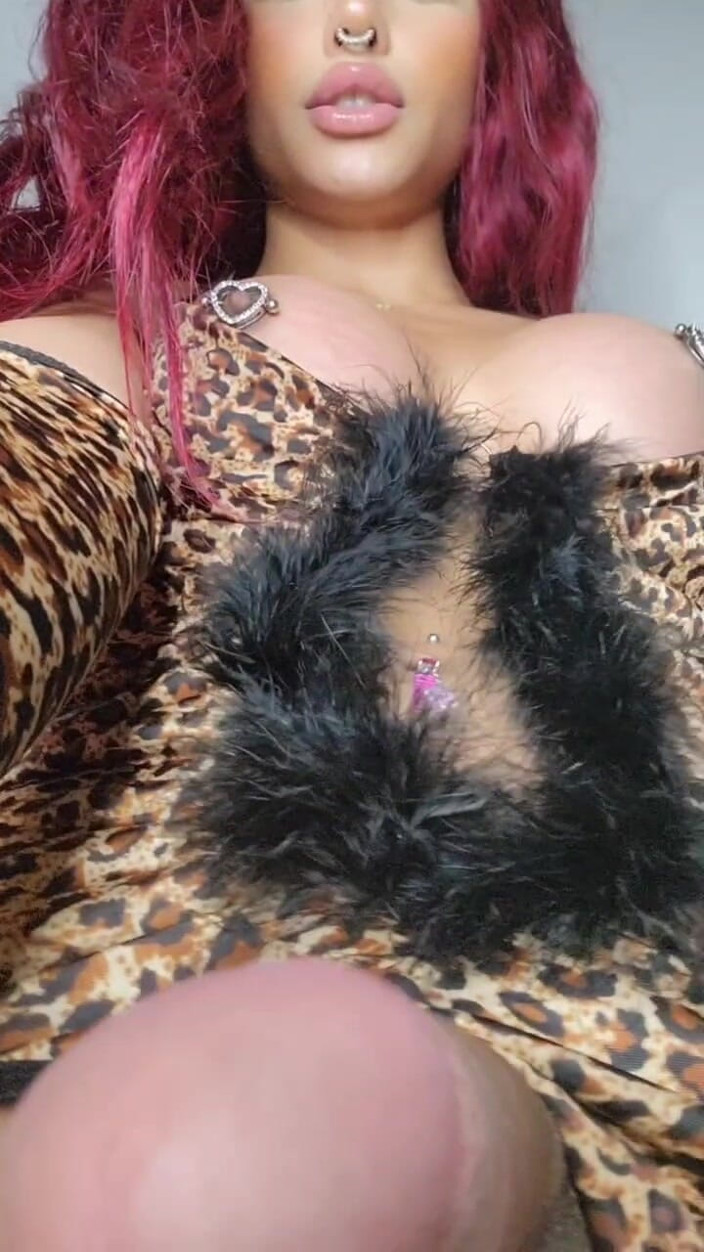 Mirage Desire: Frisky Feline