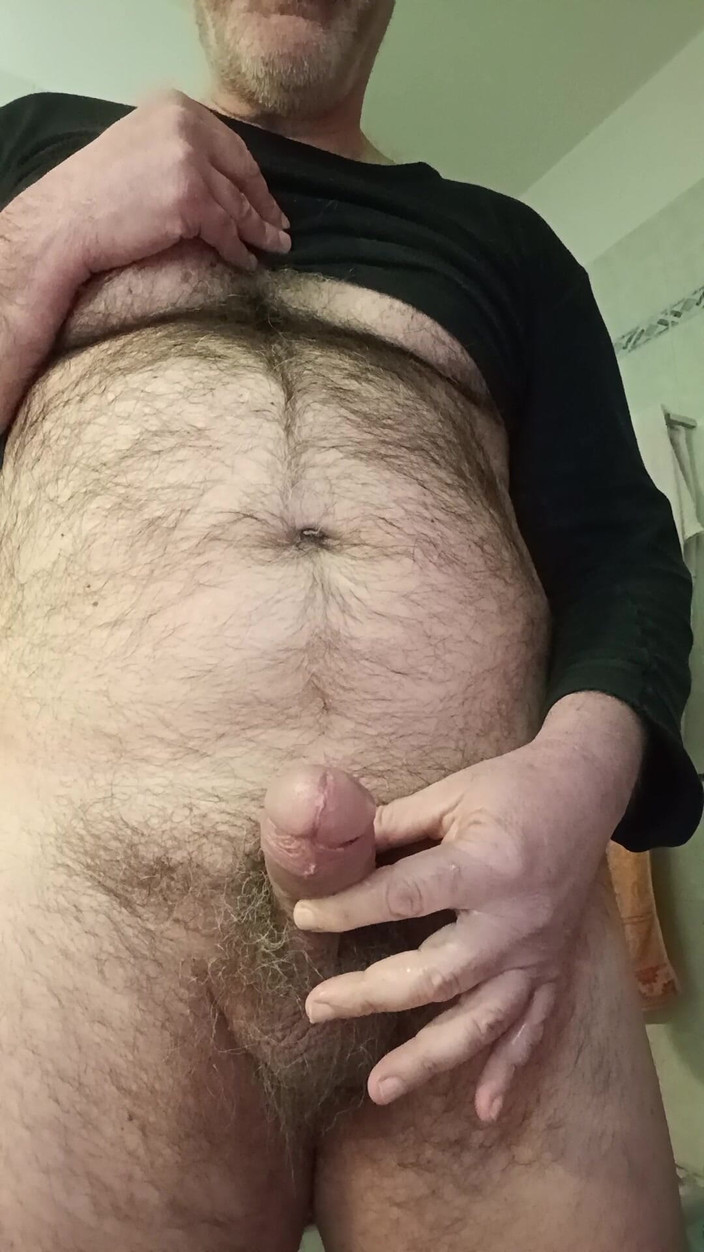 Setesesso7: Ben de memnuniyetle arkadaşımın evinin banyosuna