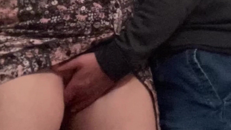 PriyaNaavya: Wow!!! Amico sconosciuto mi sgrilletta la figa in treno