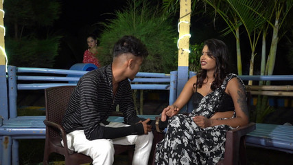 JAYESH GUPTA: Tina Nandy和Tejashwini Prabhakar