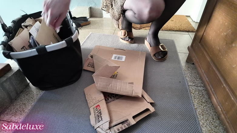 Sabdeluxe: Piétinement des collants