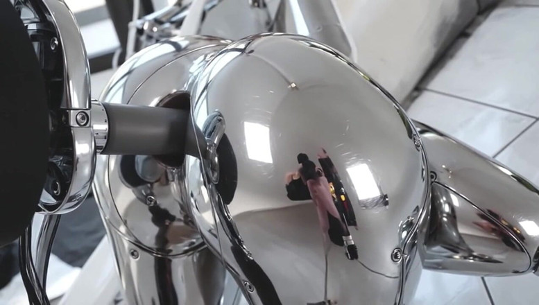 Sinscape: Les robots et les droïdes me traitnt.