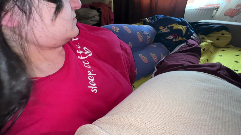 LOLATHESTAR: Hızlı Yap!! Pelase Yakında Eve Dönecek!!