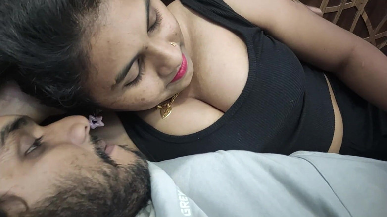 Vaigavarun45: Giorno prima del matrimonio la sposa tradisce sesso con il...
