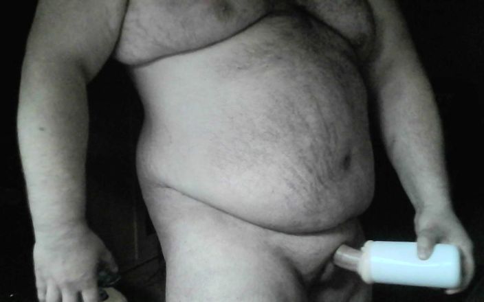 Jerking Perv: Sahte bir amcığı sikiyorum ve ateşli boşalana kadar yarağımı sertçe...