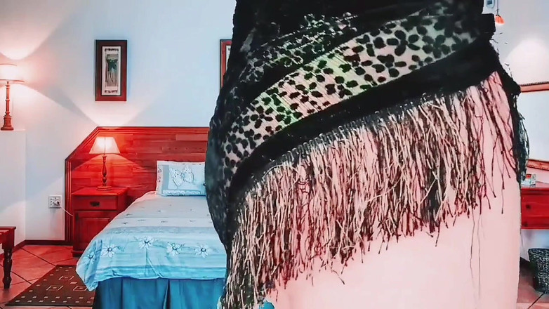 Kitty_Cross: Ik ben je zondige zonsopgang