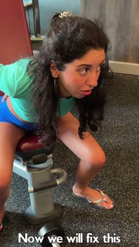 Menina se machucou na academia - É uma coisa boa que um treinador profissional estava lá!