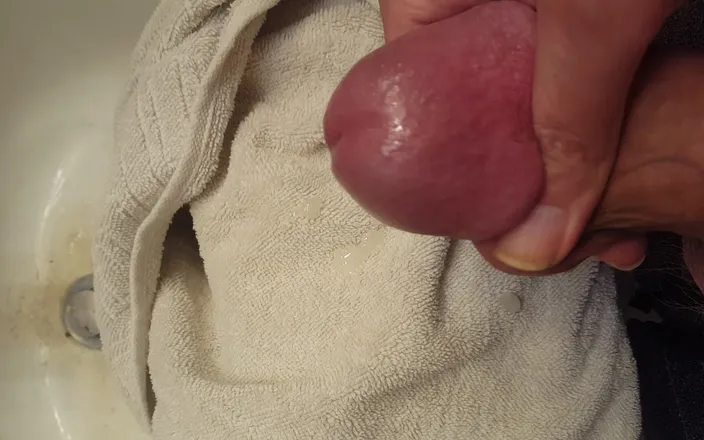 CosmicKastaway: Me Jerking off on a Towel