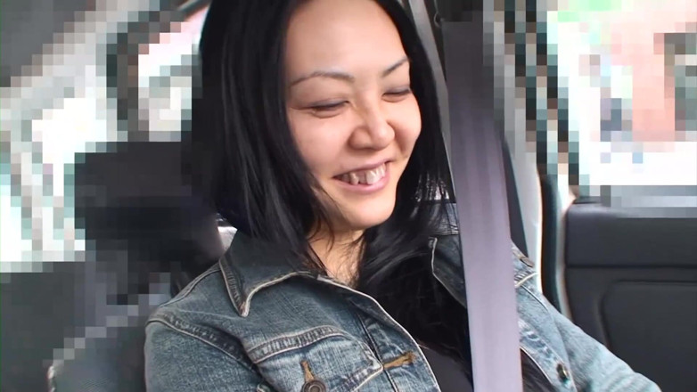 Asian Mature Climax: 女の子が拾われ、自慰行為をするように頼まれます