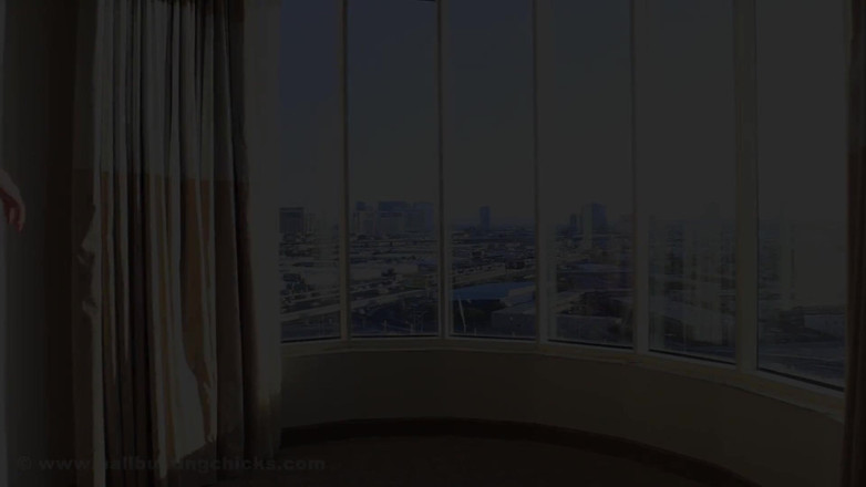 TabooZone: 내 핫한 근육질의 몸을 따먹을 것을 권유해
