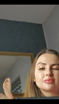 Czy chcesz kupić niestandardowy klip ode mnie? Następnie Upuść mnie linią
