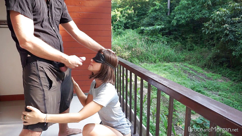 Bruce-and-Morgan: İşeme ve sikiş, kaşıkla beslenen döl