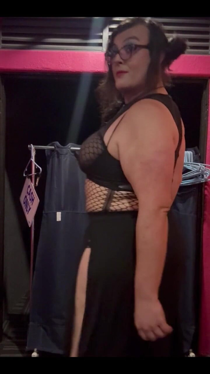 Christi Cream Cake: Last Night’s Show Fit