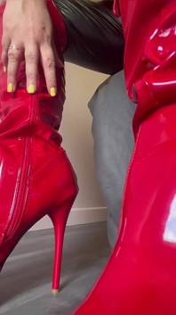 JOI voor leer- en latexaanbidders