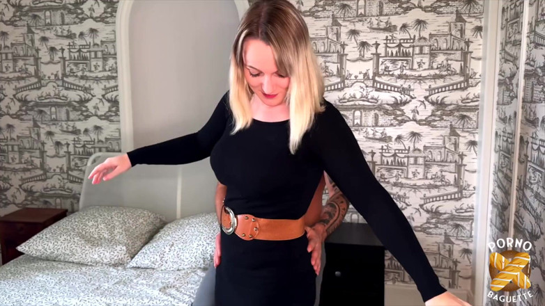 Porno Baguette: Kelly, garota safada, quer ser fodida