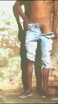 Meet a Indian Boy Hot Bedroom Fuck Seeking the Single Men