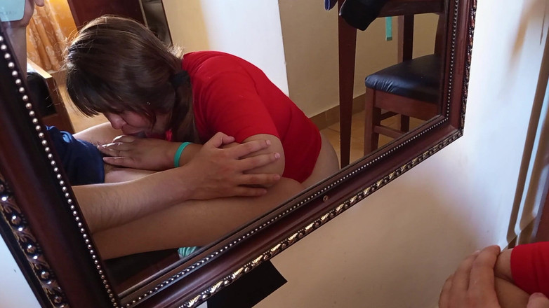 Moo DBOXXX: La mamma single che ho incontrato su Facebook accetta di...