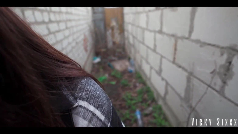 YSP Studio: Real Fast Risky Blowjob Behind the Garages. Cummed Mouth Full...
