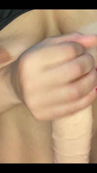 I Make You Happy with My Hand