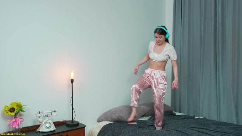 GrandpaLove: Her First Time Anal Sex with a Horny Senior