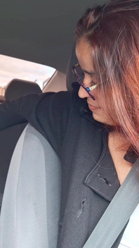 Mulher Motorista De Aplicativo Pega Cliente Se Masturbando Por Tras
