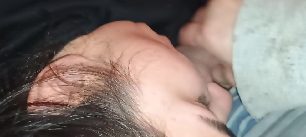 AncaLuxe: Ancaluxe-in mijn vrije tijd stiefvader neukt me in de mond...