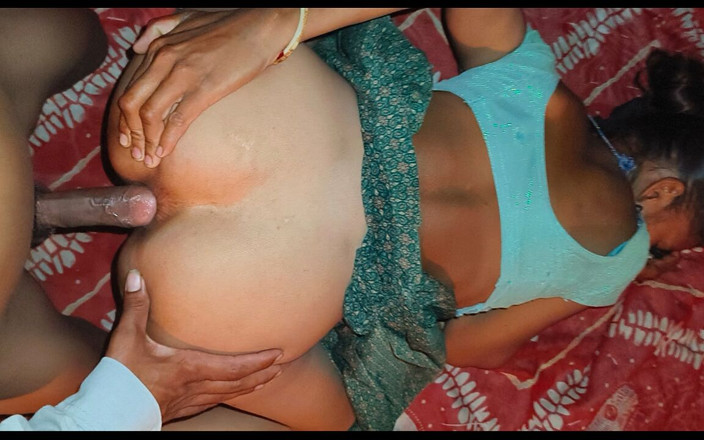 Soniya-bhabhi3: Culo grosso hol con Desi Bhabhi