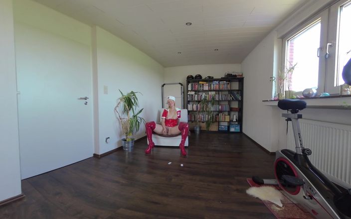 BlondeHexe VR: 角質ナース
