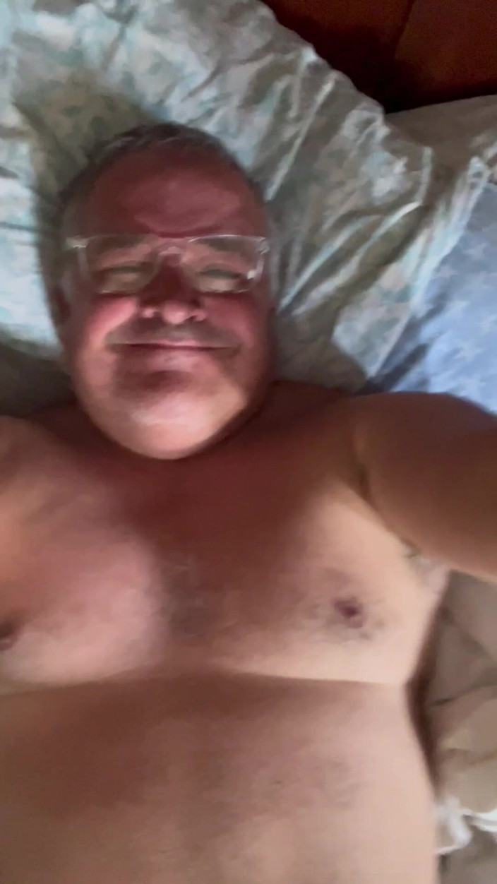ragil01: Gilbert Ramos