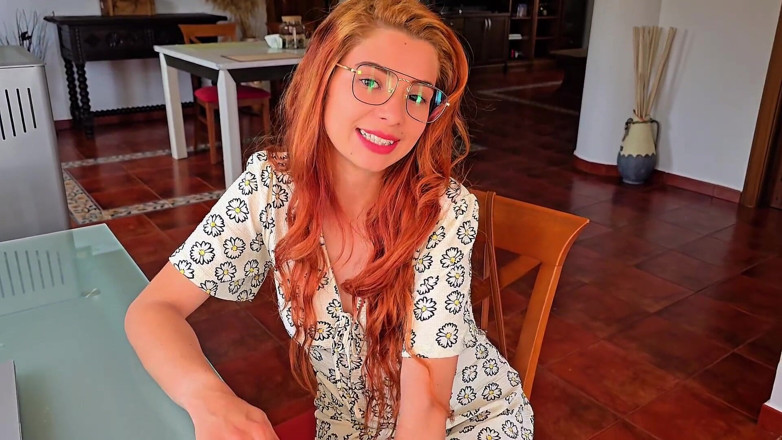 Labestiaylabella: evde iş arkadaşımla çalışırken, erkek delisi olduğunu bilmiyordum ama sevimli gözlüğüne...