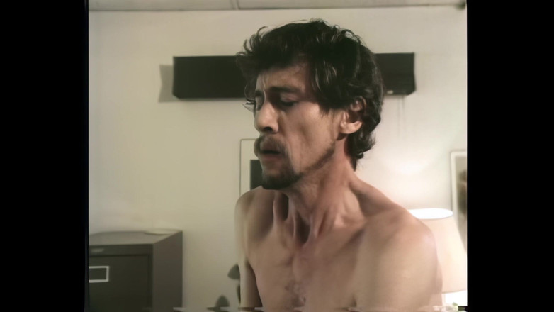 Vintage megastore: Brünette geile genießt es, einen großen schwanz zu lutschen und...