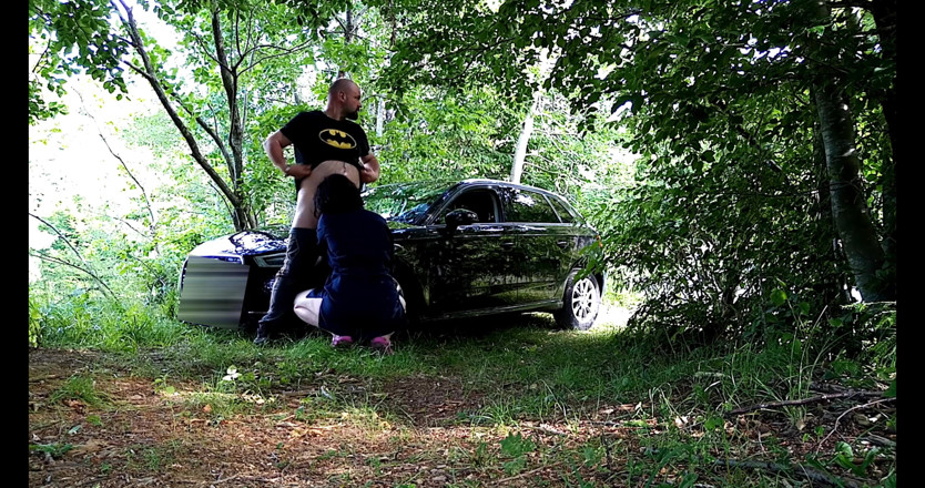 Toilet Mommy: Den Schwanz Des Kollegen Lutschen