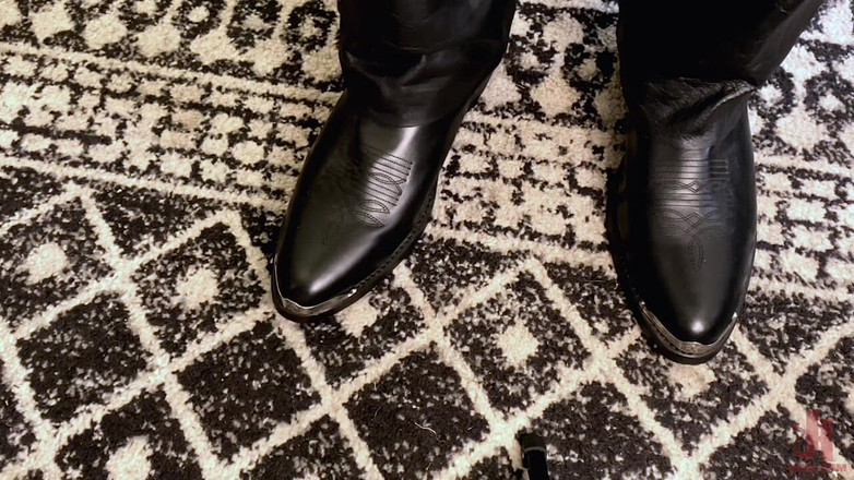 Kinky Bites Gay: You Can't Live Without Christian Wilde's Cock