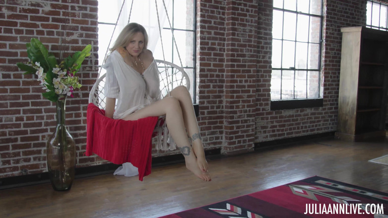 Julia Ann: Julia Ann Swing Chair Finger Tease