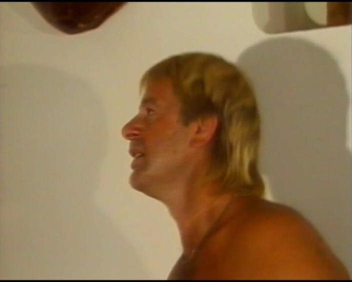 Homemade Market: O büyük yarağa binmek zorunda olan Almanya'dan amatör bir bayan