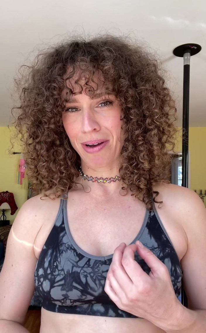 VibeWithMommy: 我被问到我的第一次体验是什么样子！嗯，你有它！随时分享你的第一次经验！