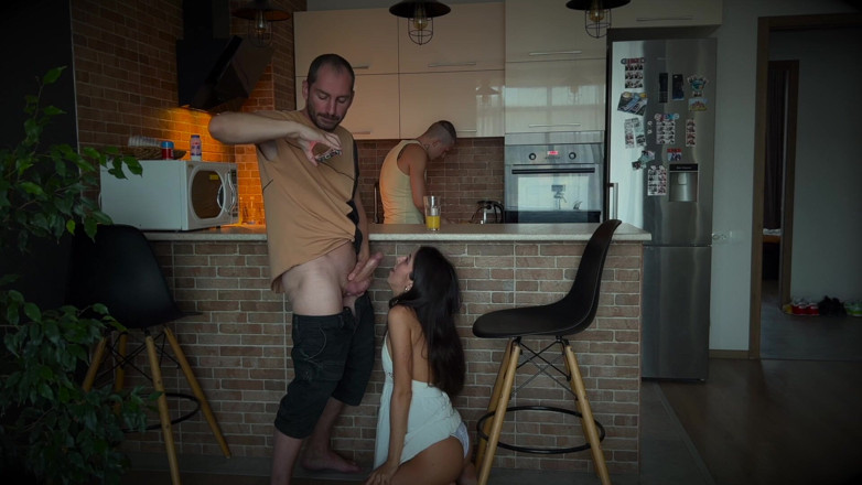 Falcon Al straight porn: Engañando Detrás De La Mejor Amiga Cuckold Que Le Pone...