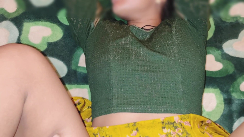 Ritu: Ritu-ji je učitelka, jasně vysvětluje věci