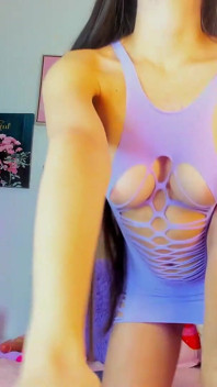 Una Donna Latina Con Tette Grosse E Vagina Pelosa Vuole Essere Scopata a Casa