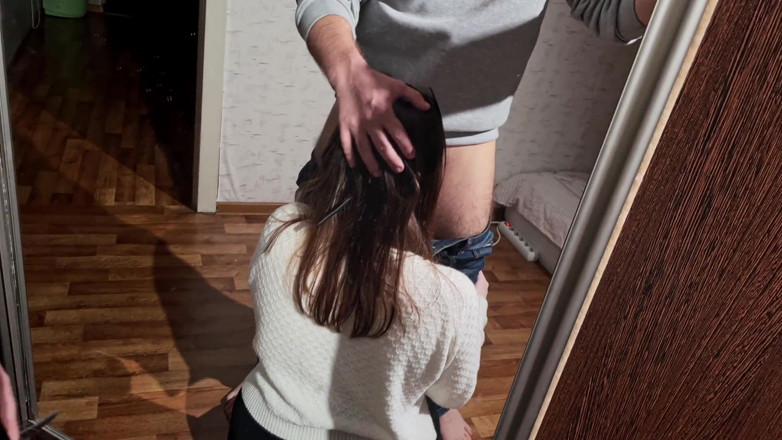 Vaisiti7: Junge porno-liebhaberin zu hause, lernt, wie man den besten blowjob...
