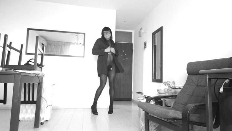 Voyager: Plannen om op openbare plekken rond te hangen