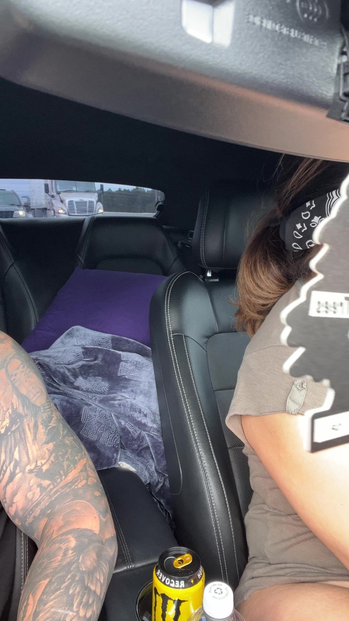 KingDom24: Cum puta paseo en coche 2
