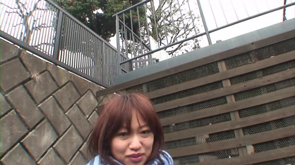 Japan Lust: Японская милфа дрочит и визжит от удовольствия
