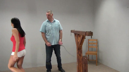 Spanking Server: Anita sebat tanpa kondom