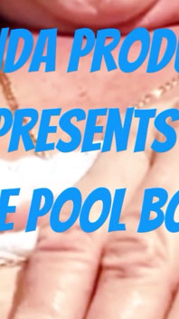 Il ragazzo della piscina
