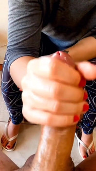 Hanjob control arraignoval masivní sperma navíc