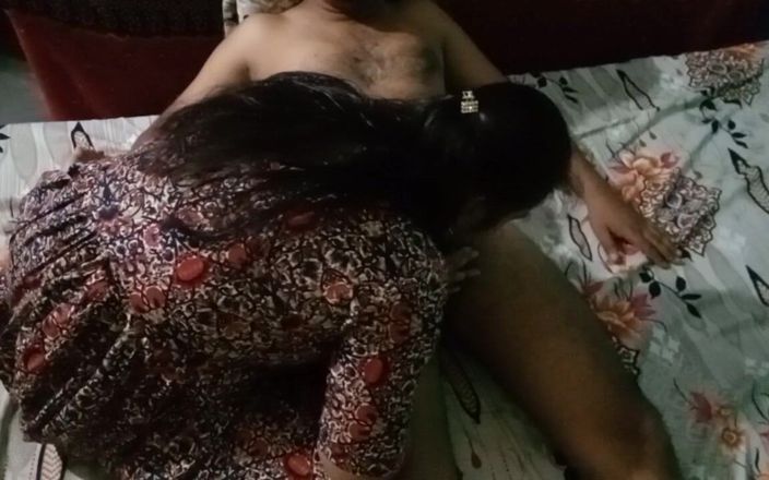 Manjushukla: Indiancă Bhabhi foarte frumoasă care face sex cu soțul ei