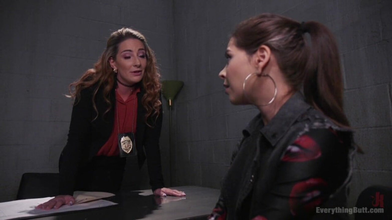 Everything Butt by Kink: Partenaires du crime, un flic coquin punit son suspect avec...