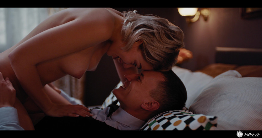 Freeze.xxx: Botique Hotel Live