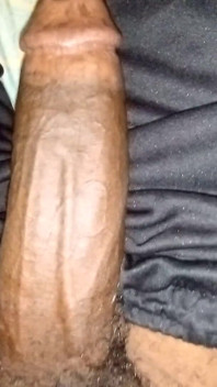 Une Belle-mère Joue Avec Ses Beaux-fils, Énorme Bite Noire De 10 Ans Et Éjaculation Énorme